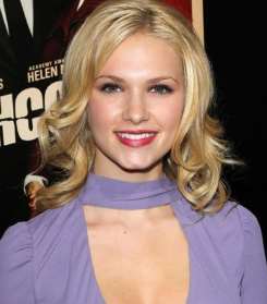 Claudia Lee